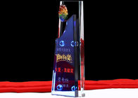 El vidrio azul del negocio concede los trofeos de las tazas, trofeos de cristal por encargo
