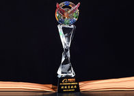 Trofeos y premios bajos cristalinos con el esmalte coloreado Eagle en el top