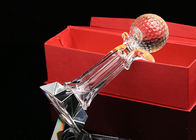 Cerca - de la taza del trofeo del golf del Pin con el logotipo de encargo cristalino de la pelota de golf aceptado