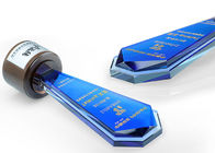 El pulir con chorro de arena/trofeos de cristal y cristalinos del logotipo de Lasering, premios personalizados del vidrio