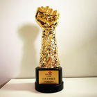 Premios de oro del personal de Fist Trophy Company del polyresin del regalo del recuerdo