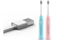 Productos suaves eléctricos del cuidado personal del cepillo de dientes con carga por USB en vida de cada día